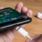 Wajib Tau! Ciri-Ciri IC Charger iPhone Mengalami Kerusakan