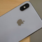 Cara Mengaktifkan Flash Kamera Depan iPhone