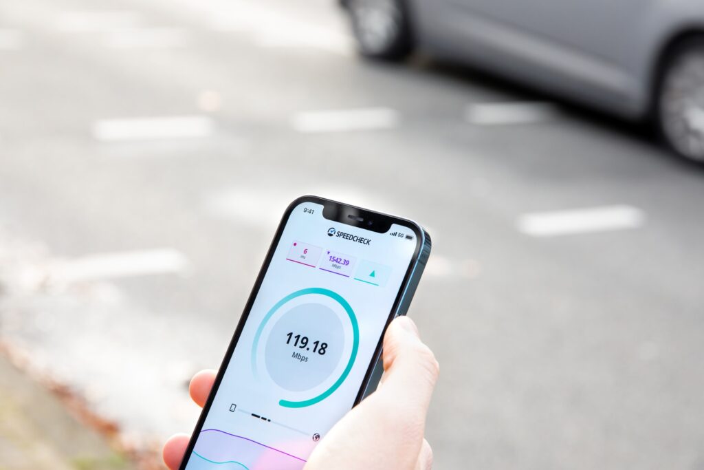 Cara Menampilkan Kecepatan Internet di iPhone Dengan Mudah
